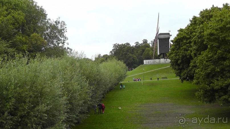 Брюгге, Бельгия. «Гулять, так гулять!». Брюгге - дождь