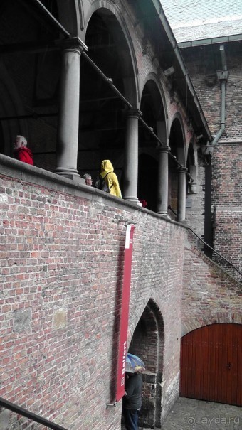 Брюгге, Бельгия. «Гулять, так гулять!». Брюгге - дождь