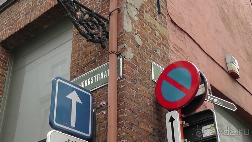 Брюгге, Бельгия. «Гулять, так гулять!». Брюгге - дождь