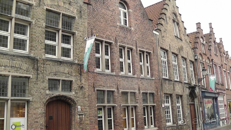 Брюгге, Бельгия. «Гулять, так гулять!». Брюгге - дождь