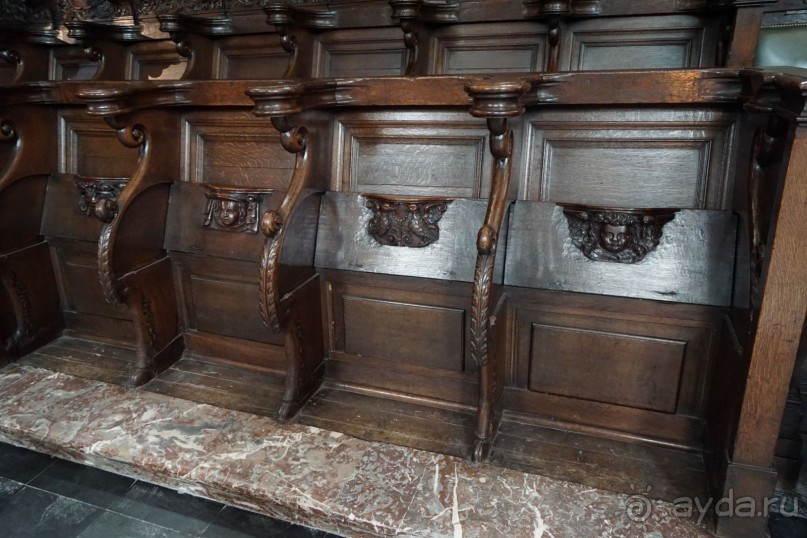 Брюгге, Бельгия. «Гулять, так гулять!». Брюгге - дождь