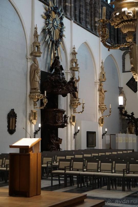 Брюгге, Бельгия. «Гулять, так гулять!». Брюгге - дождь