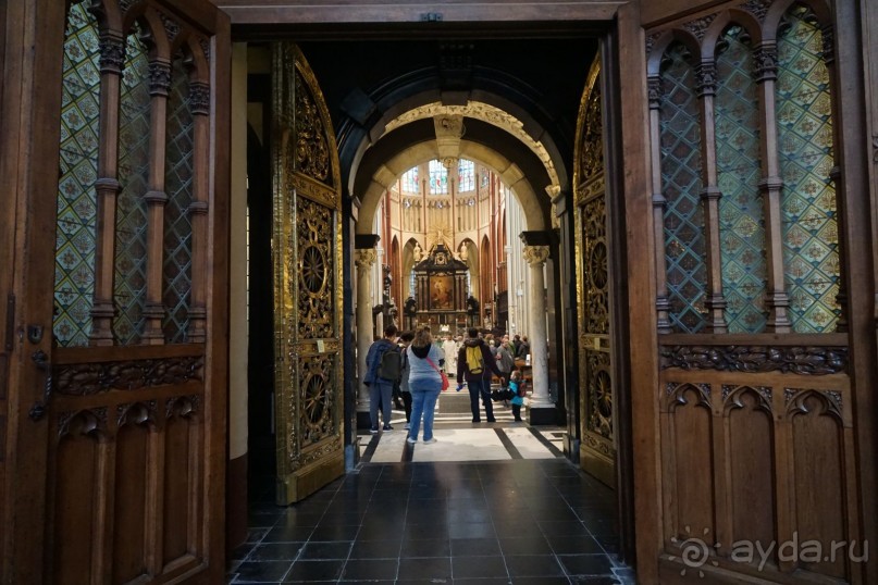 Брюгге, Бельгия. «Гулять, так гулять!». Брюгге - дождь