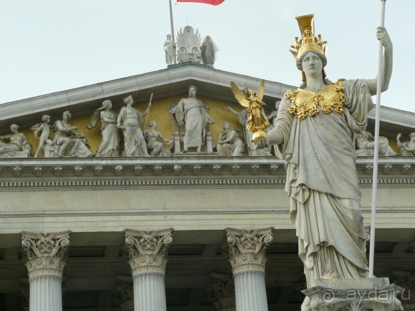 Вена, Австрия. «Вот и стало бальным залом нам Рингштрассе кольцо»!