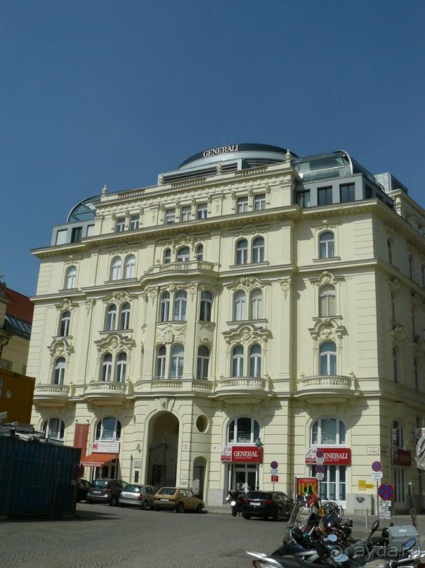 Вена, Австрия. «Вот и стало бальным залом нам Рингштрассе кольцо»!