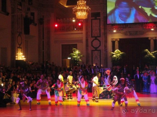 Вена, Австрия. «Вот и стало бальным залом нам Рингштрассе кольцо»!