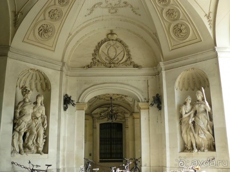 Вена, Австрия. «Вот и стало бальным залом нам Рингштрассе кольцо»!