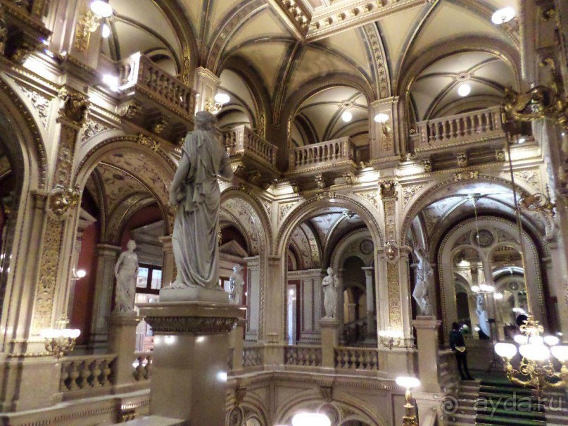 Вена, Австрия. «Вот и стало бальным залом нам Рингштрассе кольцо»!