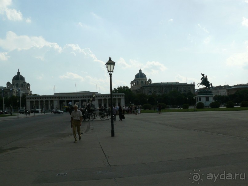Вена, Австрия. «Вот и стало бальным залом нам Рингштрассе кольцо»!