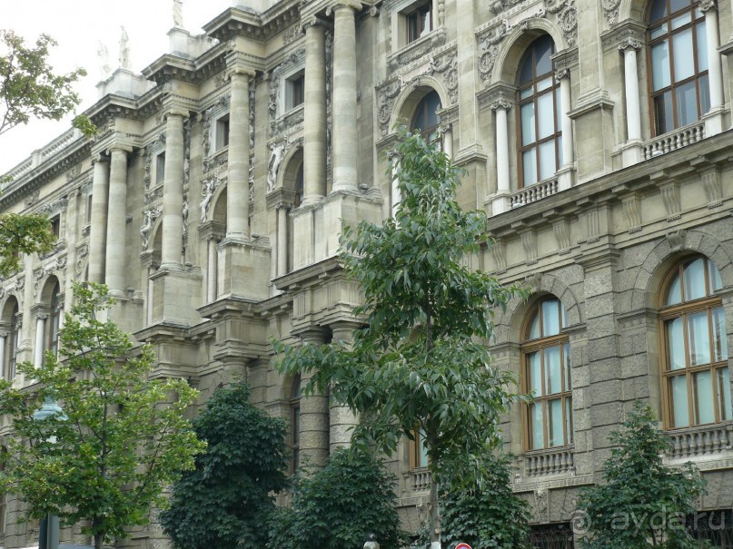 Вена, Австрия. «Вот и стало бальным залом нам Рингштрассе кольцо»!