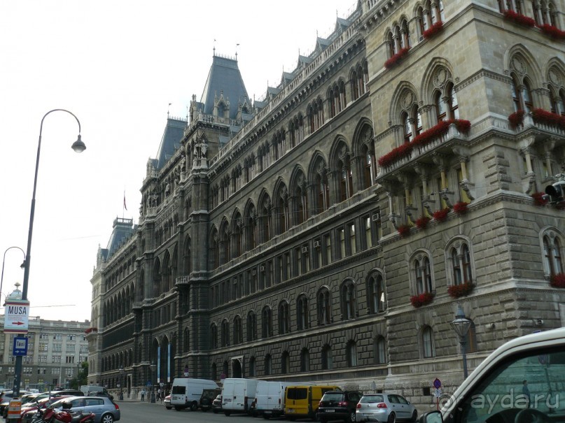 Вена, Австрия. «Вот и стало бальным залом нам Рингштрассе кольцо»!