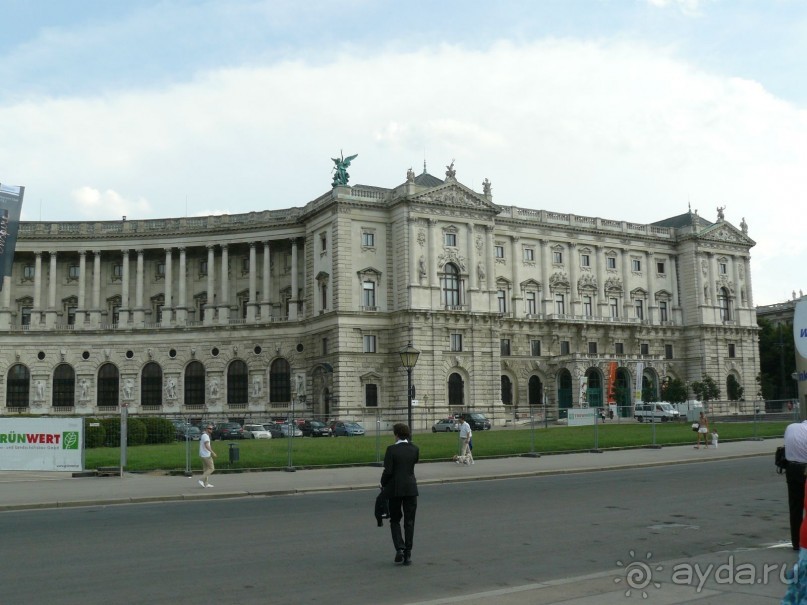 Вена, Австрия. «Вот и стало бальным залом нам Рингштрассе кольцо»!