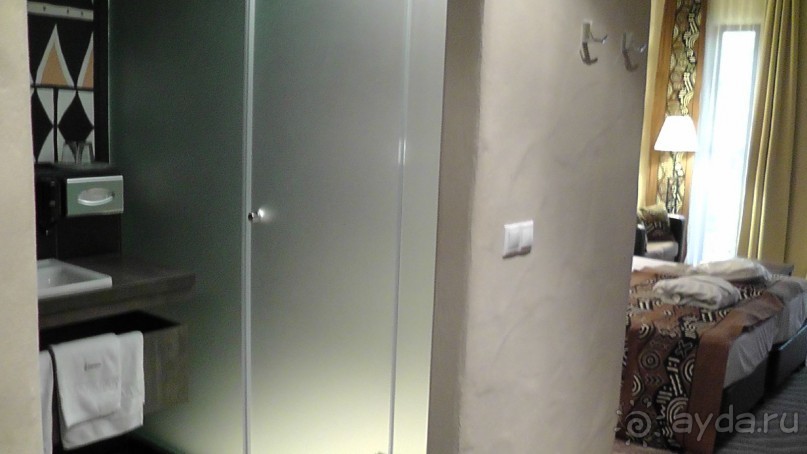 Вам надо Африку? Их есть у меня (точнее, в Венгрии)!