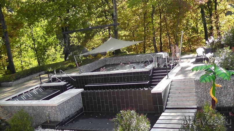 Вам надо Африку? Их есть у меня (точнее, в Венгрии)!