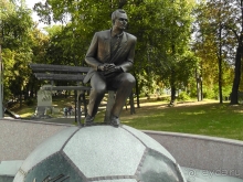 г.Киев, Городской парк – переплетение любви, спорта и музыки.