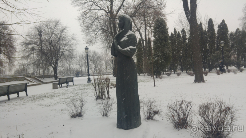 г.Киев, Городской парк – переплетение любви, спорта и музыки.