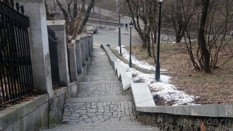 г.Киев, Городской парк – переплетение любви, спорта и музыки.