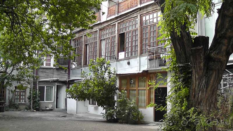 Грузия, Тбилиси. Попала в Грузию в карантин и я попала… Район Сололаки.