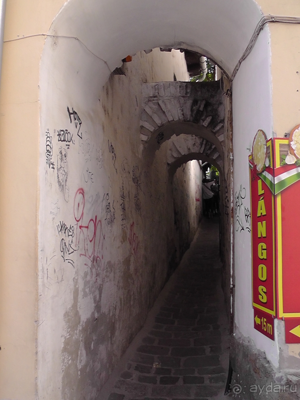 Сентендре. Это Венгрия!  Курортно-сувенирный городок в пригороде Будапешта.