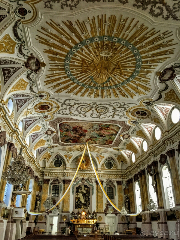 Бавария, Германия. Мюнхен - туристический центр.