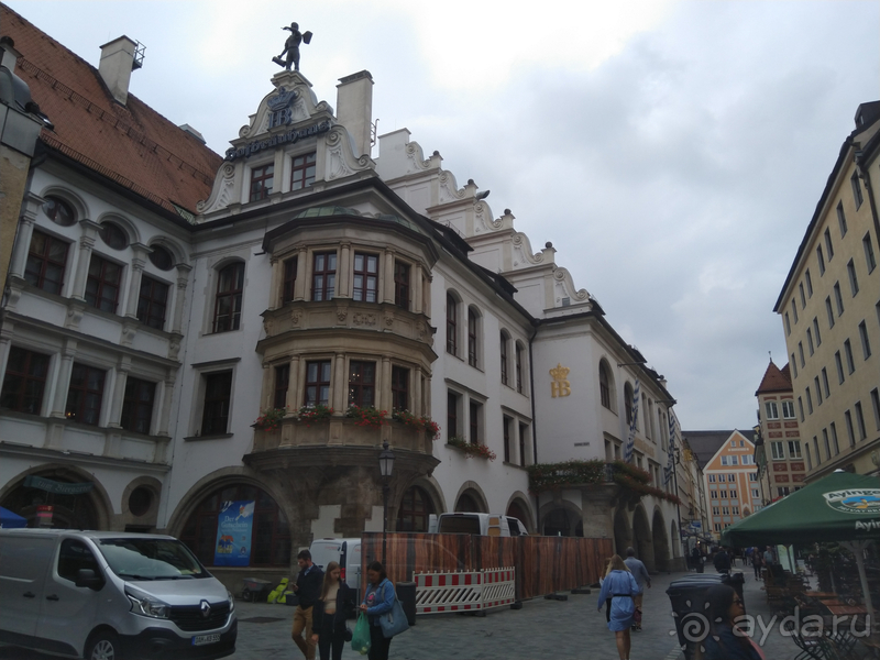 Бавария, Германия. Мюнхен - туристический центр.