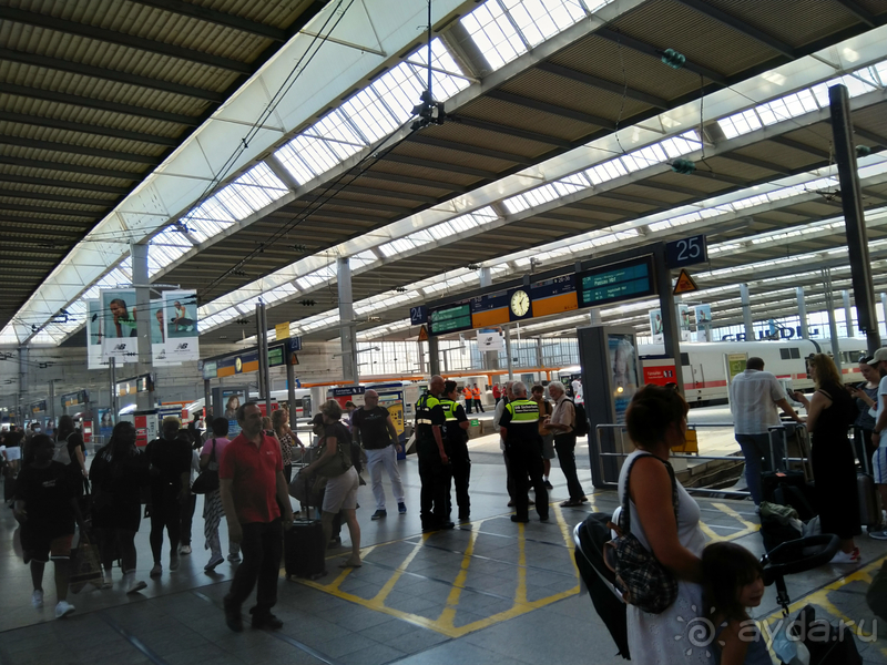 Бавария, Германия. Мюнхен - туристический центр.