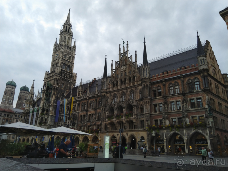 Альбом истории "Бавария, Германия. Мюнхен - туристический центр."