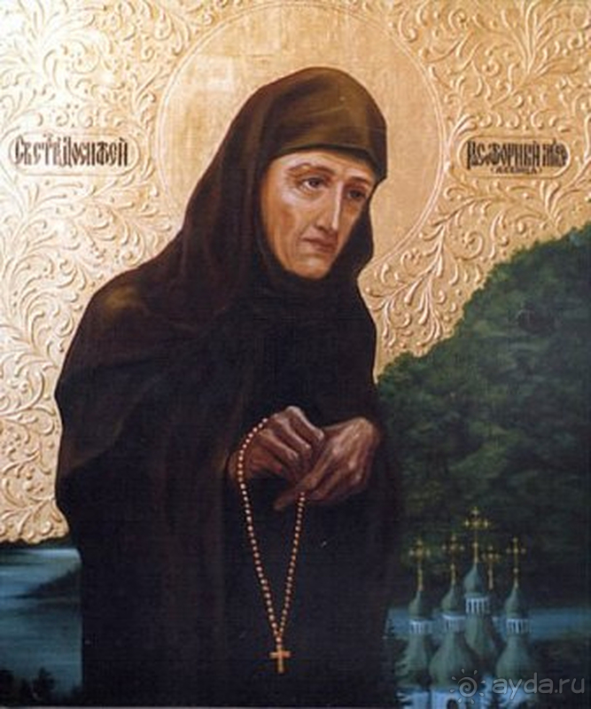 Киев, Ботанический сад. Весна-лето, осень-зима, а в середине Вечность! Вечность - Выдубицкого монастыря.