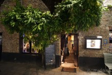 Брюгге, Бельгия. «Гулять, так гулять!». Брюгге – ночь.