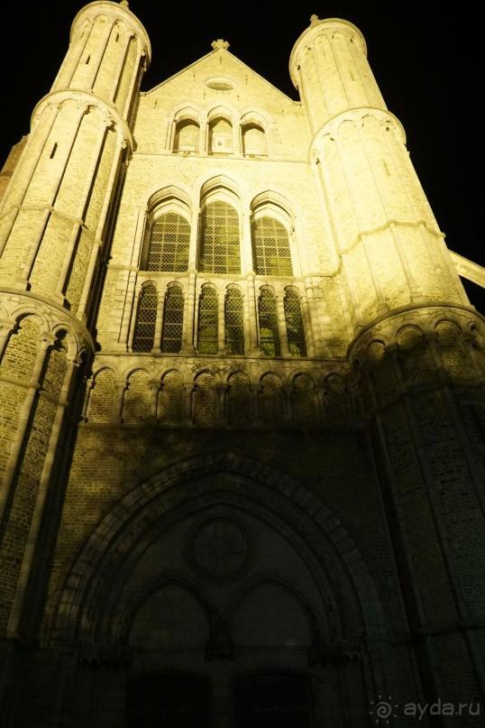 Брюгге, Бельгия. «Гулять, так гулять!». Брюгге – ночь.