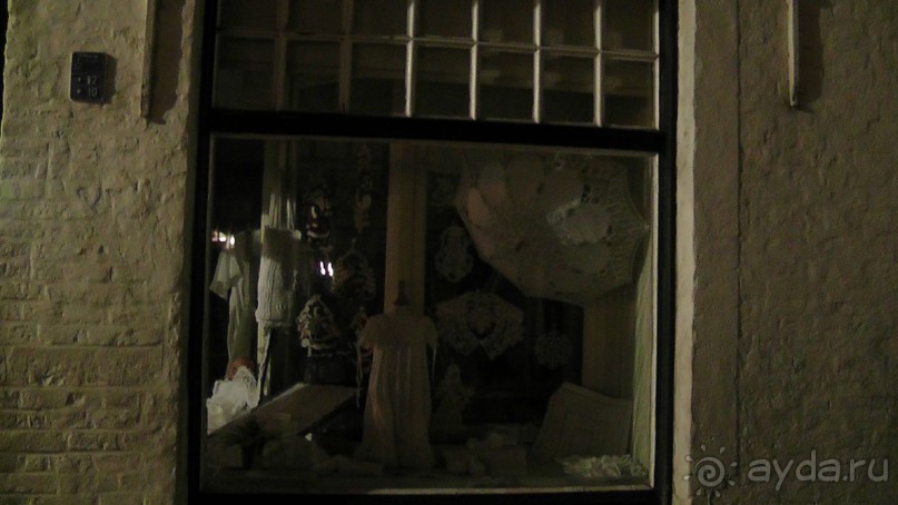 Брюгге, Бельгия. «Гулять, так гулять!». Брюгге – ночь.