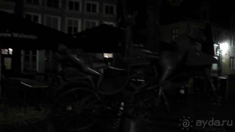 Брюгге, Бельгия. «Гулять, так гулять!». Брюгге – ночь.