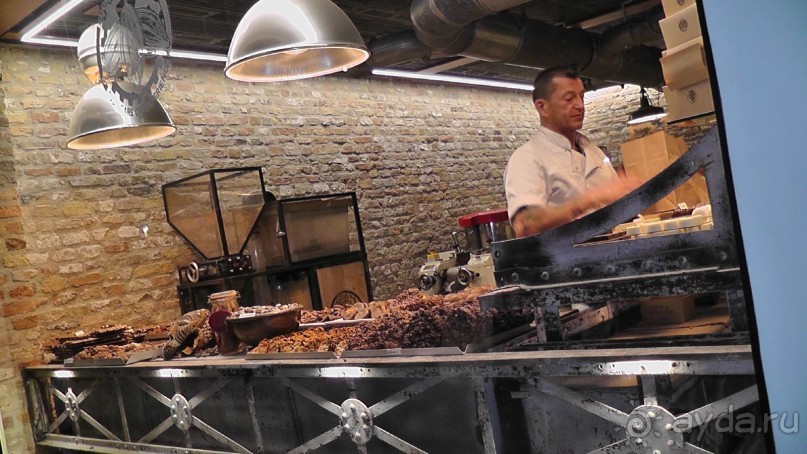 Брюгге, Бельгия. «Гулять, так гулять!». Брюгге – ночь.