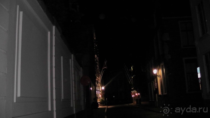 Брюгге, Бельгия. «Гулять, так гулять!». Брюгге – ночь.