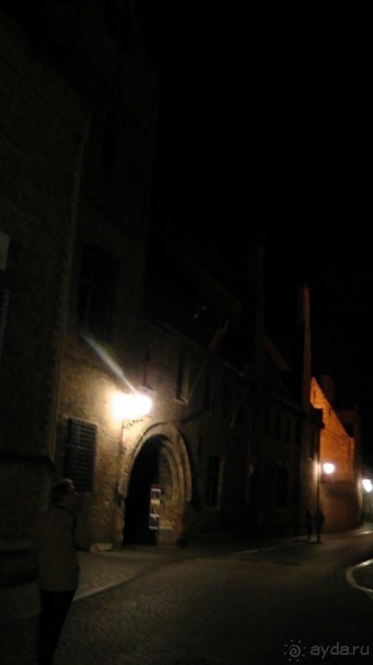 Брюгге, Бельгия. «Гулять, так гулять!». Брюгге – ночь.