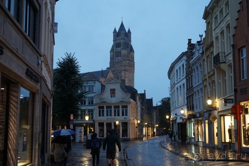 Брюгге, Бельгия. «Гулять, так гулять!». Брюгге – ночь.
