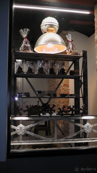 Брюгге, Бельгия. «Гулять, так гулять!». Брюгге – ночь.