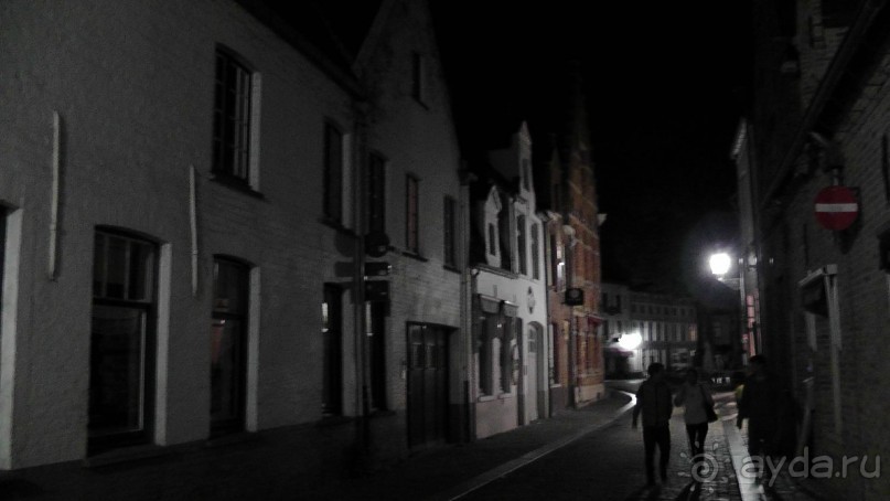 Брюгге, Бельгия. «Гулять, так гулять!». Брюгге – ночь.