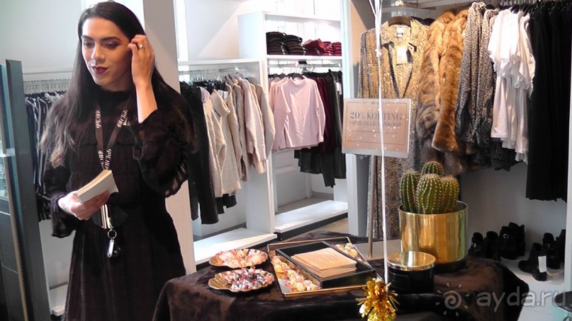 Амстердам, Нидерланды. «Гулять, так гулять!». Утомленные каналами, день II.