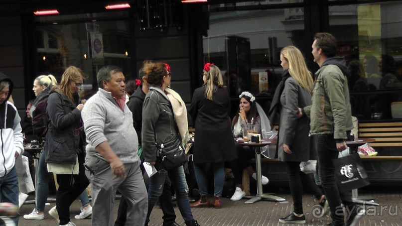 Амстердам, Нидерланды. «Гулять, так гулять!». Утомленные каналами, день II.