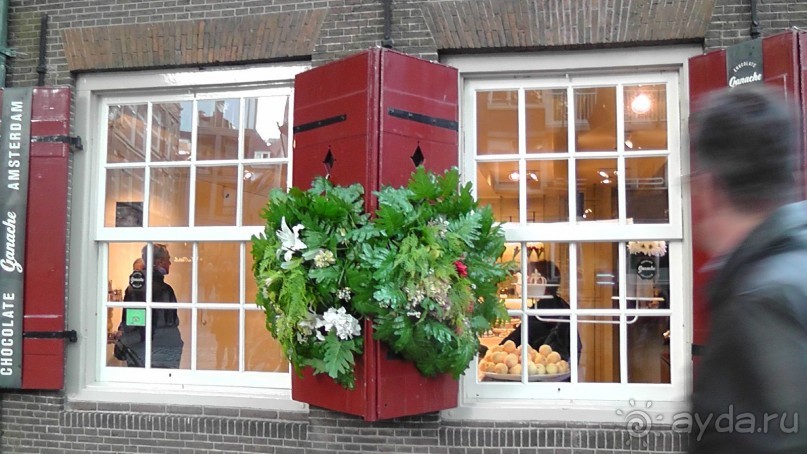 Амстердам, Нидерланды. «Гулять, так гулять!». Утомленные каналами, день II.