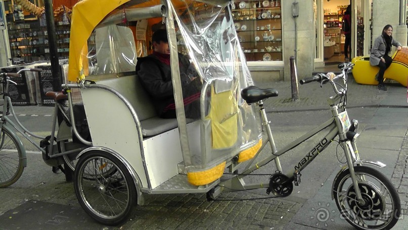 Амстердам, Нидерланды. «Гулять, так гулять!». Утомленные каналами, день II.