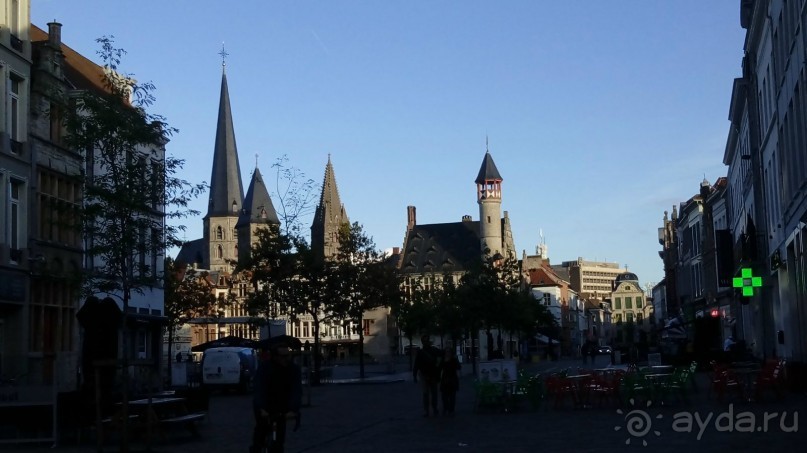 Гент, Бельгия. «Гулять, так гулять!». Город Синей птицы - не центр.