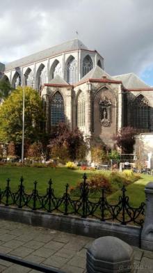 Гент, Бельгия. «Гулять, так гулять!». Город Синей птицы - не центр.