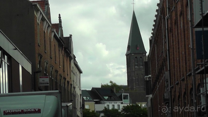 Гент, Бельгия. «Гулять, так гулять!». Город Синей птицы - не центр.