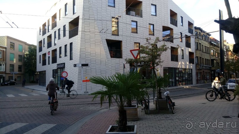 Гент, Бельгия. «Гулять, так гулять!». Город Синей птицы - не центр.