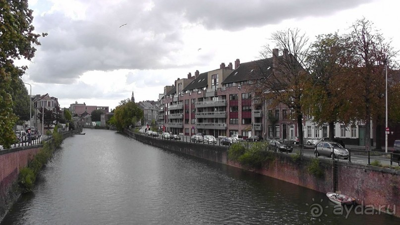 Гент, Бельгия. «Гулять, так гулять!». Город Синей птицы - не центр.