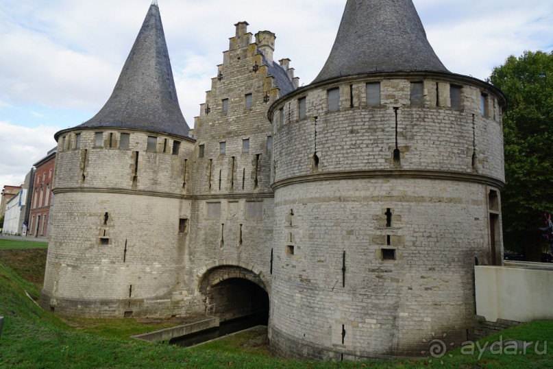 Гент, Бельгия. «Гулять, так гулять!». Город Синей птицы - не центр.