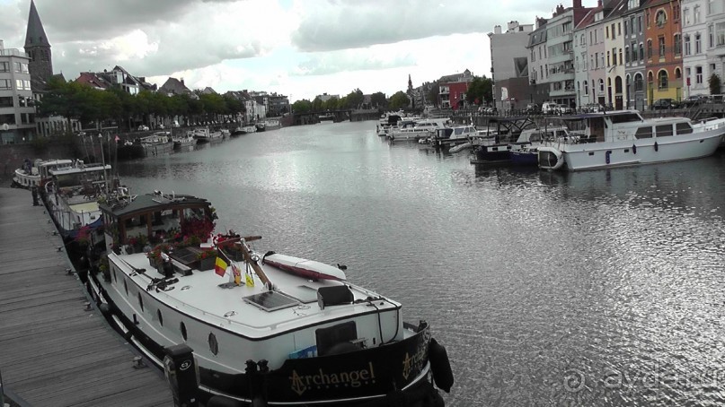 Гент, Бельгия. «Гулять, так гулять!». Город Синей птицы - не центр.