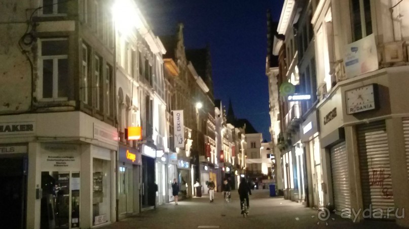 Гент, Бельгия. «Гулять, так гулять!». Город Синей птицы - не центр.